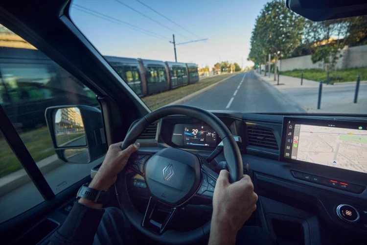 Paashuis-Renault-Master-2024-E-tech-exterieur-12