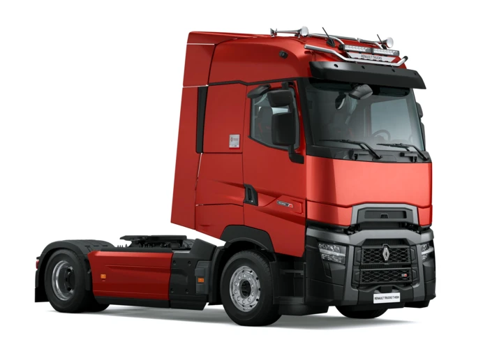 Paashuis-Renault-Trucks-T-high-front