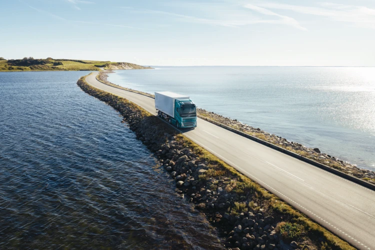 Volvo FH_Electric_ 16